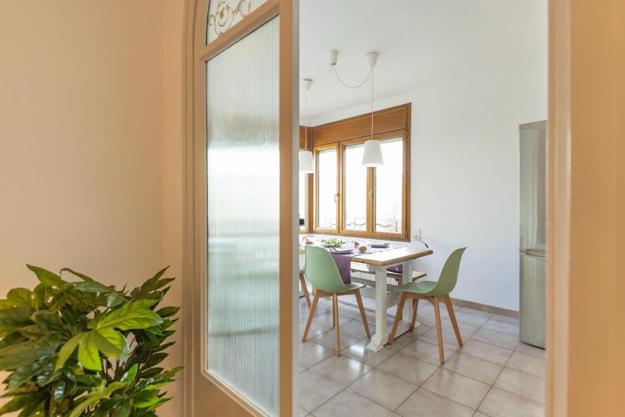 Bravissimo El Lleo, Bright 4-Bedroom Apartment Жирона Экстерьер фото