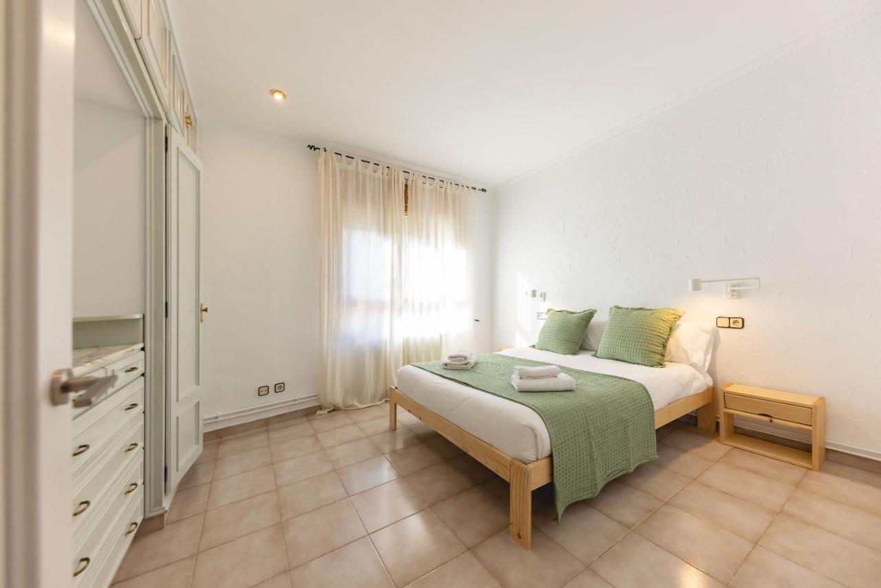 Bravissimo El Lleo, Bright 4-Bedroom Apartment Жирона Экстерьер фото