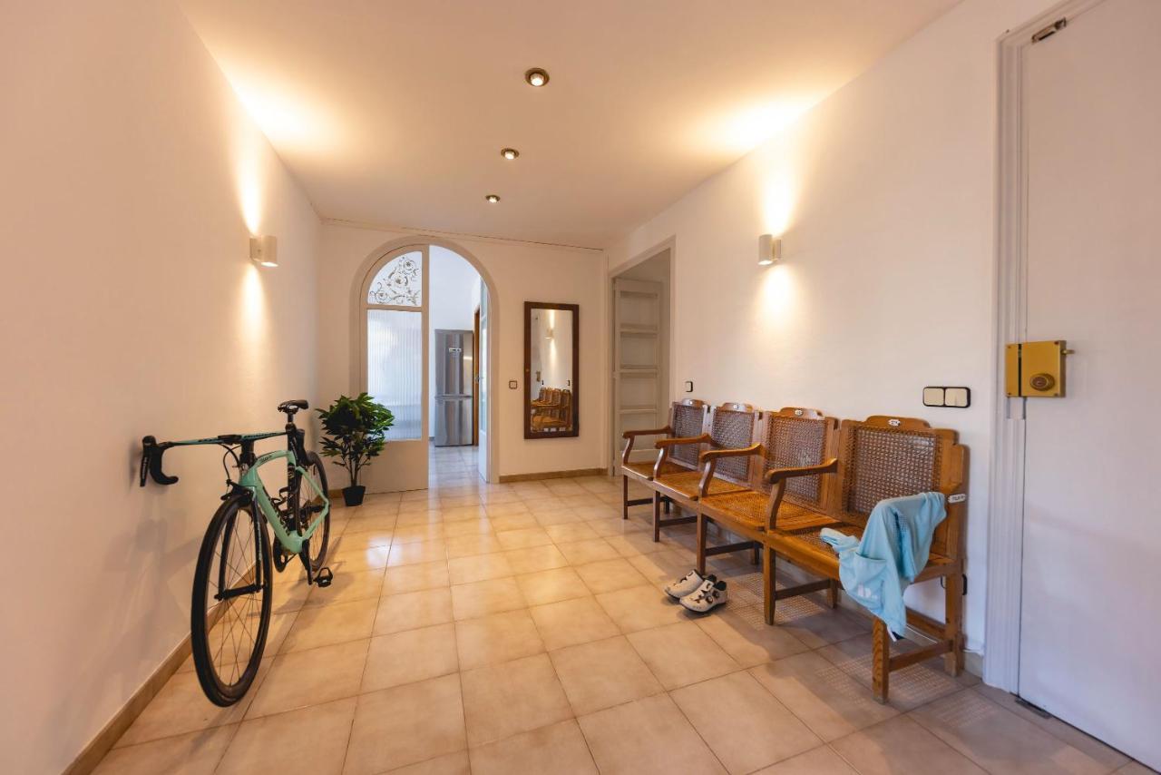 Bravissimo El Lleo, Bright 4-Bedroom Apartment Жирона Экстерьер фото